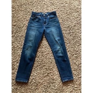 BNWOT Levi’s button fly Wedgie jeans, size 27